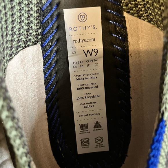 Green Camo Point Olive Rothy’s - Picture 4 of 5